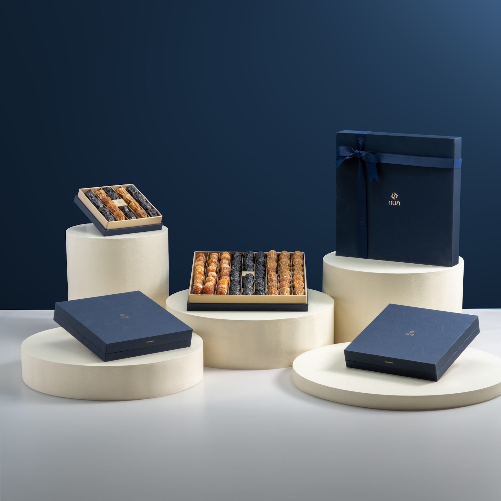 طقم العلب الملكية